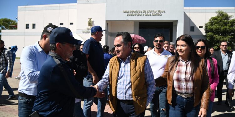 Aplazan audiencia de funcionarios de la UAS acusados de compras irregulares hasta el 18 de abril