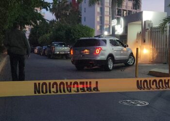 Asesinan a balazos a dos jóvenes frente al acceso principal la privada Residencial Bonanza