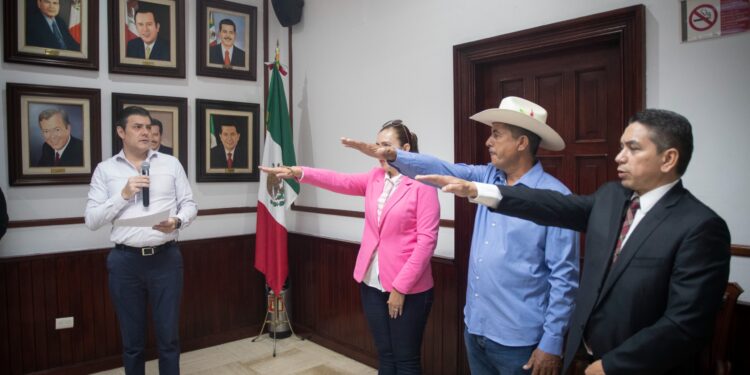Rinden protesta regidores suplentes del Ayuntamiento de Culiacán