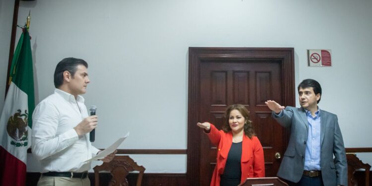 Rinden protesta nuevo secretario del Ayuntamiento y regidores suplentes
