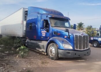 Grupo Élite de la Policía Estatal recupera tráiler robado en EUA