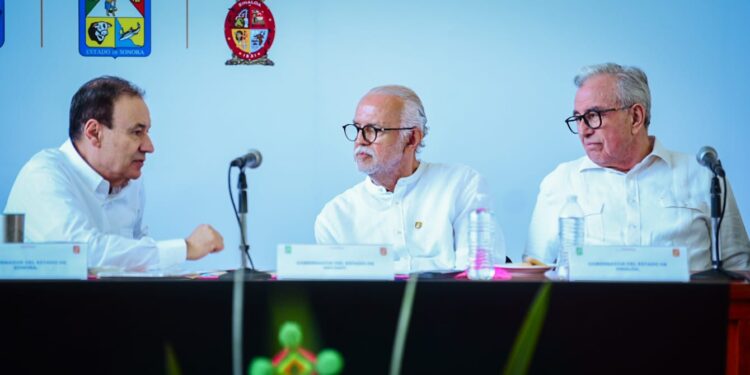 Asiste Rocha a reunión de seguridad de los gobernadores del Mar de Cortés