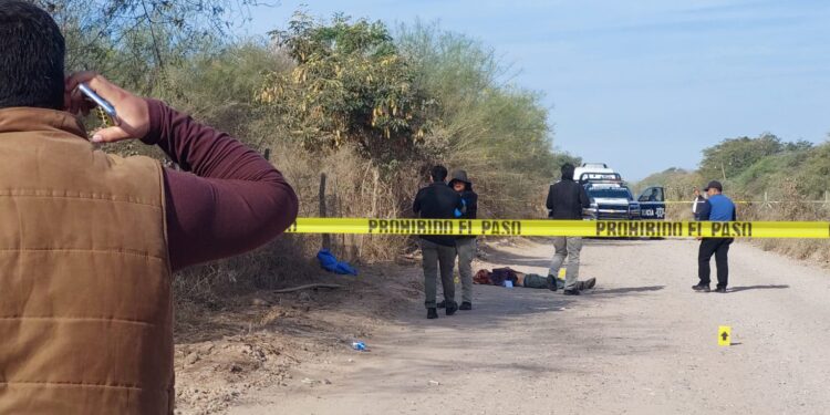 Estrangulado con un cinto y disparos fue asesinado un hombre en Culiacán
