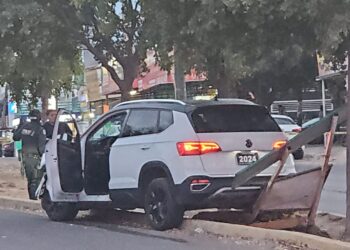Se enfrentan a balazos miembros del crimen organizado en tres sectores de Culiacán