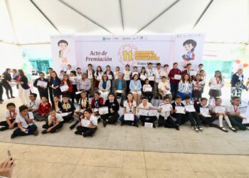 Reconocen a alumnos ganadores de la 11va. Olimpiada Estatal de Matemáticas