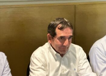 Precandidato de Mocorito declinó por presiones y por “chamba”: Cuén