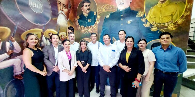 CEAIP promueve protección de datos personales entre estudiantes y autoridades de Mazatlán