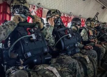 Vía aérea llegan a Culiacán 600 elementos de la Fuerzas Especiales del Ejército Mexicano