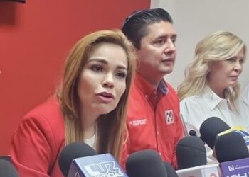 Paola Gárate reta al SSPE circular sin escoltas en Sinaloa