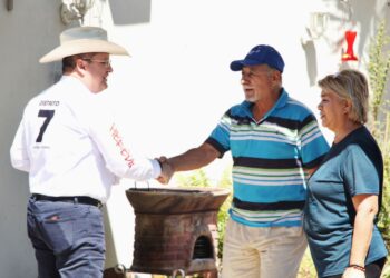 A razonar su voto, con base a trayectoria y resultados de los candidatos, llamó Noé Heredia