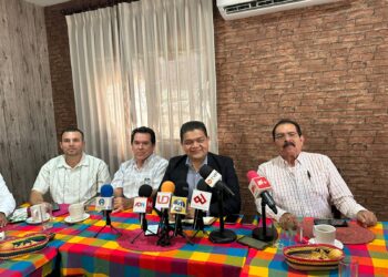 Presentan empresarios del Core 33 agenda con 6 puntos a candidatas y candidatos