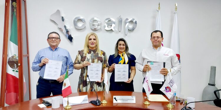 CEAIP y Secretaría de Transparencia firman convenio para fortalecer el acceso a la información, la rendición de cuentas y la transparencia