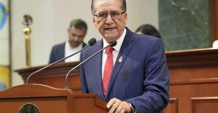 Madueña, una vez más, mandará un mensaje desesperado, errático, con movilización política, supuestamente, de la UAS durante eclipse: Feliciano Castro