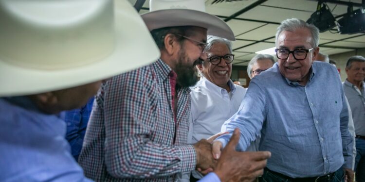 Rocha recibe el respaldo del Consejo Estatal de Desarrollo Rural Sustentable para negociar el mejor precio posible del maíz