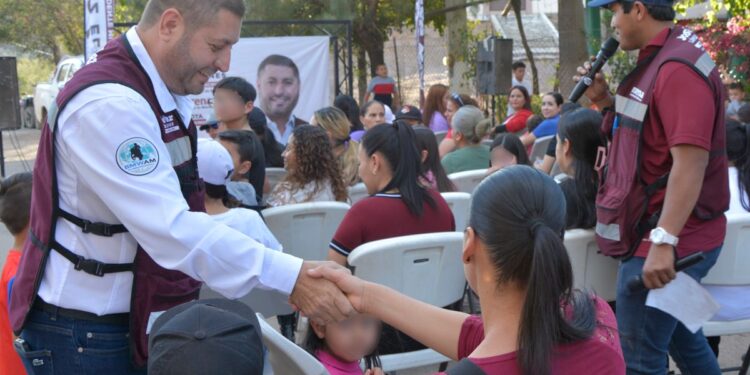 Pueblos chicos y lejanos de Badiraguato tendrán las mismas oportunidades: José Paz López Elenes