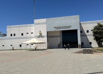 Juez difiere audiencia de la UAS por ausencia  y cambio de abogados