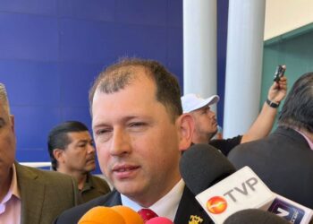 “Amiga dese cuenta”, responde Robespierre Lizárraga a titular de la ASE ante postura de fiscalizar a la UAS