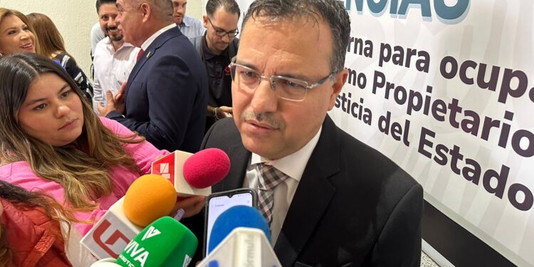 “Ahí está mi trayectoria”, dice juez Adán Alberto Salazar sobre que es un “premio político” su participación en terma para el STJES