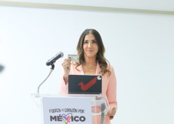 Paloma Sánchez, es la candidata al Senado que propone y confronta.