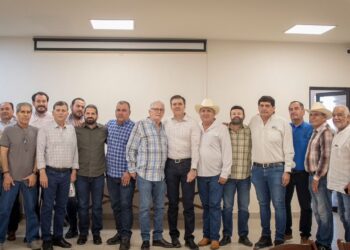 Ayuntamiento y Módulos de Riego suman esfuerzos para prevenir inundaciones con limpieza de drenes arroyos y canales de Culiacán