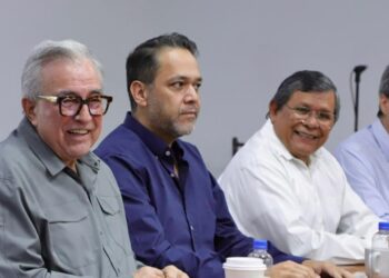 Aclara SAyG los compromisos expresados por el Gobernador Rubén Rocha Moya hacia los productores de maíz