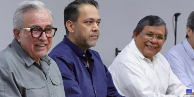 Aclara SAyG los compromisos expresados por el Gobernador Rubén Rocha Moya hacia los productores de maíz