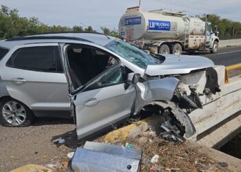 Dos mujeres resultaron lesionadas en choque en Costa Rica
