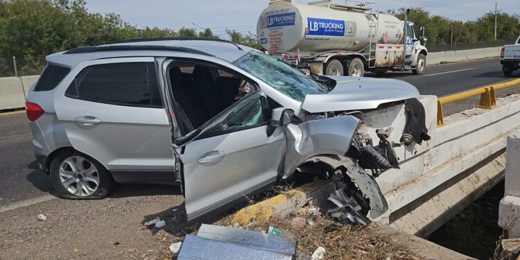 Dos mujeres resultaron lesionadas en choque en Costa Rica