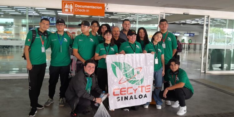 Jóvenes del CECyTE representarán a Sinaloa y a México en Colombia