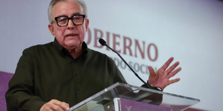 Atiende gobierno del estado el abasto de agua para consumo humano y ganadero: Rocha