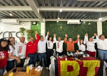 El dirigente del PT asegura que Jesús Estrada va en segundo y “El Químico” Benítez en primer lugar en las encuestas