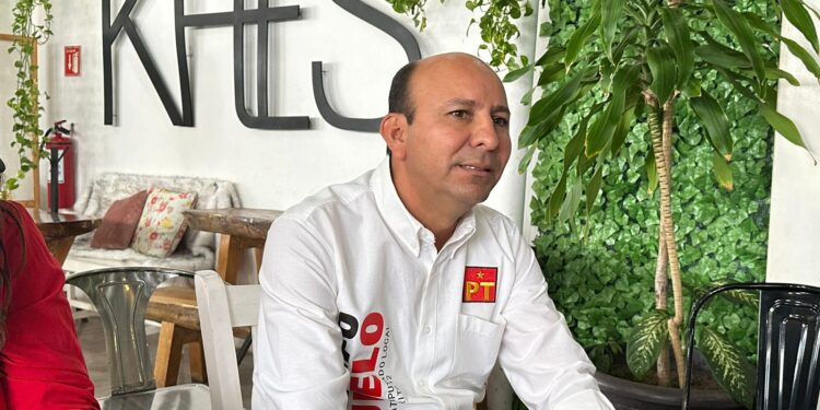 Candidato del PT a diputado local es intimidado por grupos armados