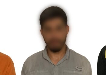 Tres civiles son asegurados por Policías Estatales al intentar ingresar a un domicilio
