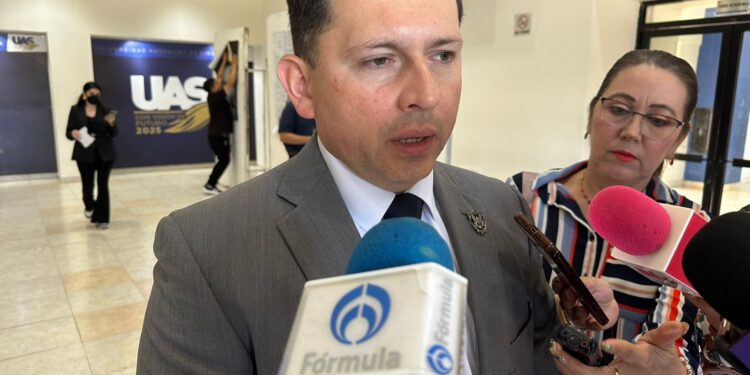 “Para otras cosas son muy buenos”, fiscalía debe dar con el paradero de Javier Maximiliano: Robespierre Lizárraga