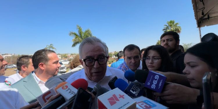 Están graves dos militares; la explosión se dio al ingresar al narcolaboratorio: Gobernador