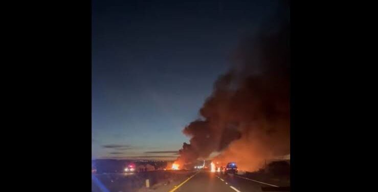 Cártel de Sinaloa quema vehiculos en Zacatecas