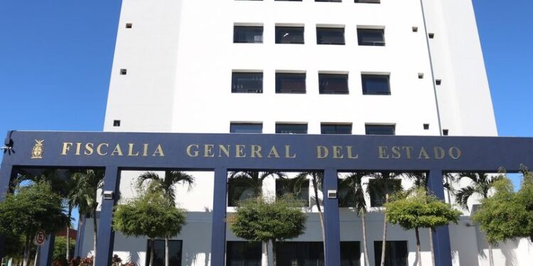 Rector y exrector de la UAS continúan vinculados a proceso por el ejercicio indebido del servicio público: FGE