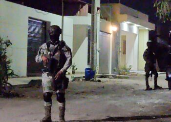 Militares aseguran una casa de la colonia 10 de Abril