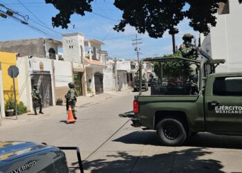 Aseguran militares inmueble en el sector 21 de Marzo tras hallar paquetes de droga