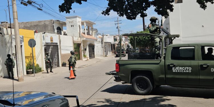 Aseguran militares inmueble en el sector 21 de Marzo tras hallar paquetes de droga