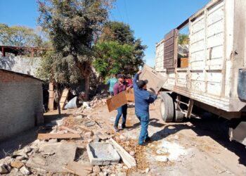 Ayuntamiento realiza Campaña de Descacharrización en el fraccionamiento Prados del Sol
