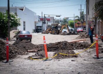 Pavimentación de calles con concreto hidráulico avanza en toda la ciudad de Culiacán