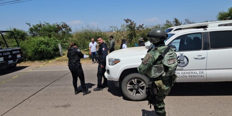 Localizan a un desconocido asesinado y envuelto plásticos negros en Costa Rica