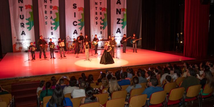 Música y alegría predominan en el Primer Encuentro de Centros Culturales de Culiacán