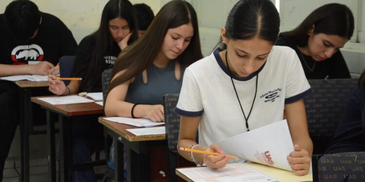 A finales de junio la UAS dará a conocer los resultados del Examen Institucional de Admisión para el ciclo escolar 2024-2025