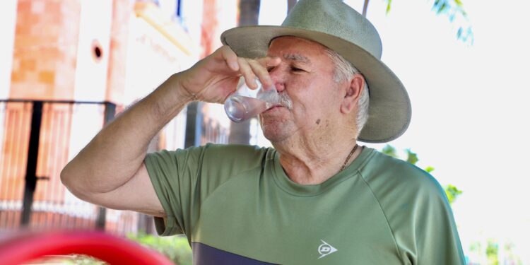 Secretaría de Salud emite recomendaciones para evitar golpe de calor