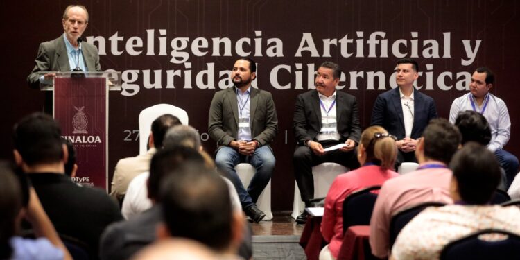 Sinaloa a la vanguardia en los temas tecnológicos y transformación digital: Monreal Ávila