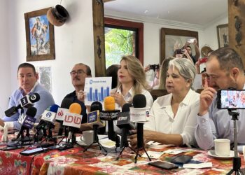 Lideresa del PAN anuncia “divorcio” de la alianza con el PRI-PAS y PRD; habrá agenda propia en el Congreso