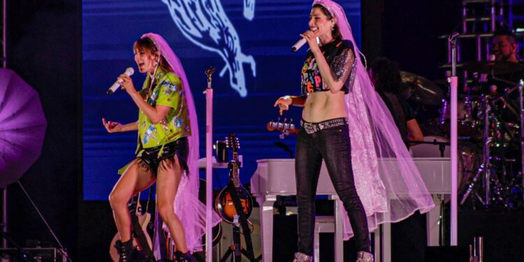 Ha*Ash emociona a Culiacán con su tour Mi Salida Contigo