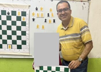 Privan de la libertad a  un maestro en Navolato; es campeón en ajedrez